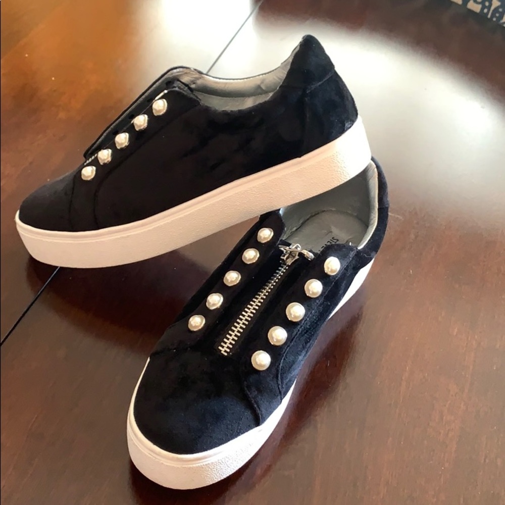 Steve Madden Platforms.
